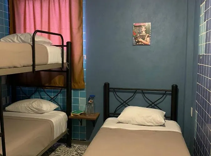 Mala Vecindad Garibaldi 4*