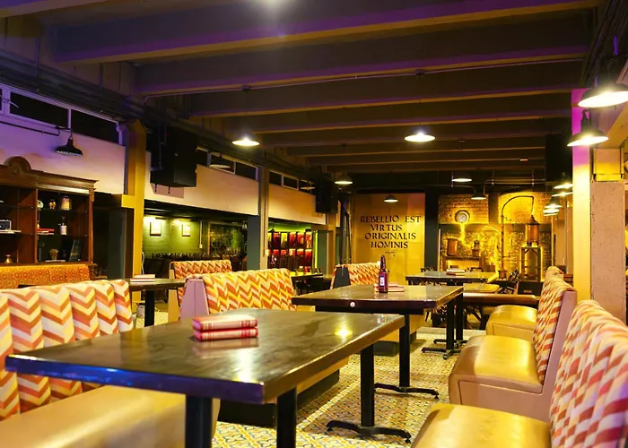 Mala Vecindad Garibaldi Hotel 4*